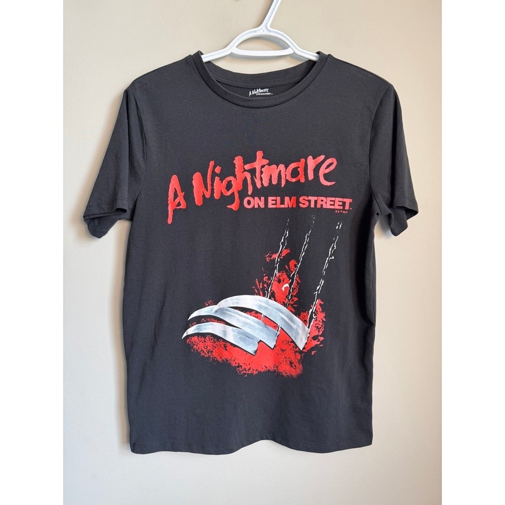 A Nightmare on Elm Street Freddy Krueger Graphic T-Shirt Horror Movie Goth XS